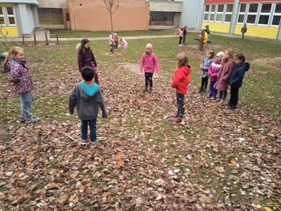 Programová družina - hra "Kdo má rád" a "Cik cak"