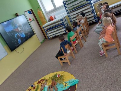 nesměla chybět pohádka Broučci - A byl podzim podle J. Karafiáta