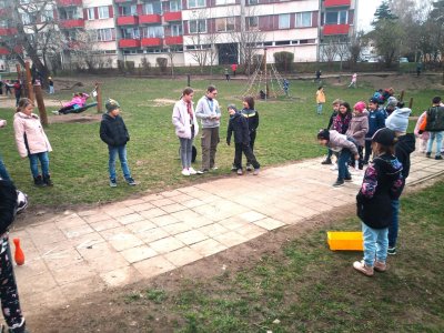 Projekt: Děti dětem - Soutěž v kuželkách