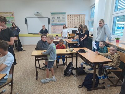 25_09_02  Poznáváme naši školu