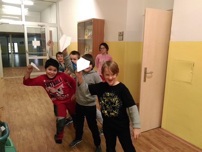 Soutěž v létání šipek