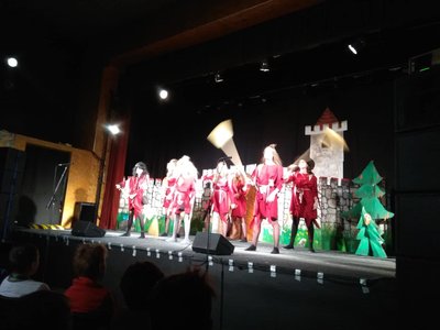 Muzikál žáků ZŠ J. Husa v Divadle Pod čarou