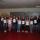 Předávání certifikátů Cambridge