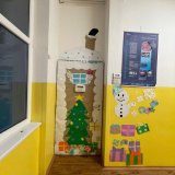 Vánoční výzdoba tříd - soutěž o nejhezčí dveře