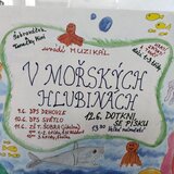 V mořských hlubinách